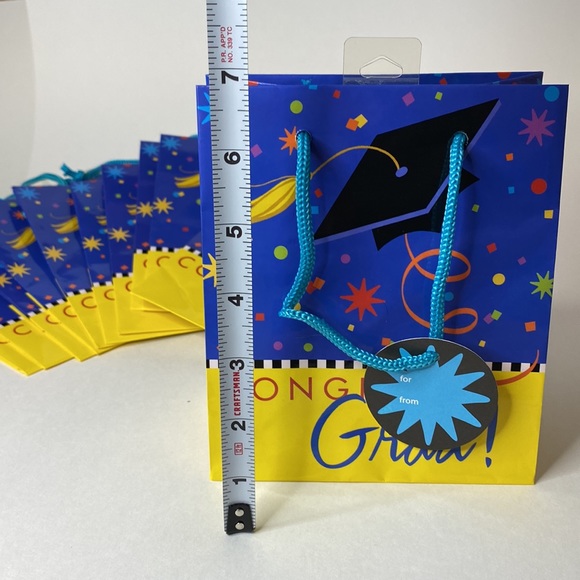 Set of 11 graduation gift bags NEW! Congrats Grad gift bags - Picture 6 of 12